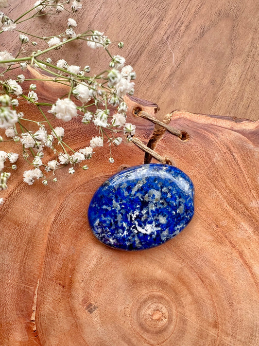 Lapis Lazuli Thumb Stone